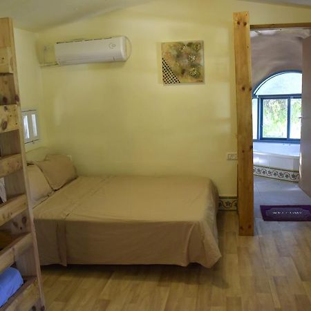 Dutch Farm Israel Sede Zevi Exterior photo
